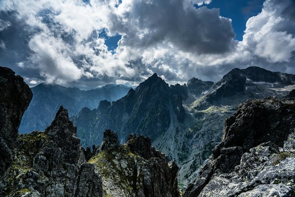 Quels conseils pour une randonnée dans les montagnes des Tatras en Pologne?